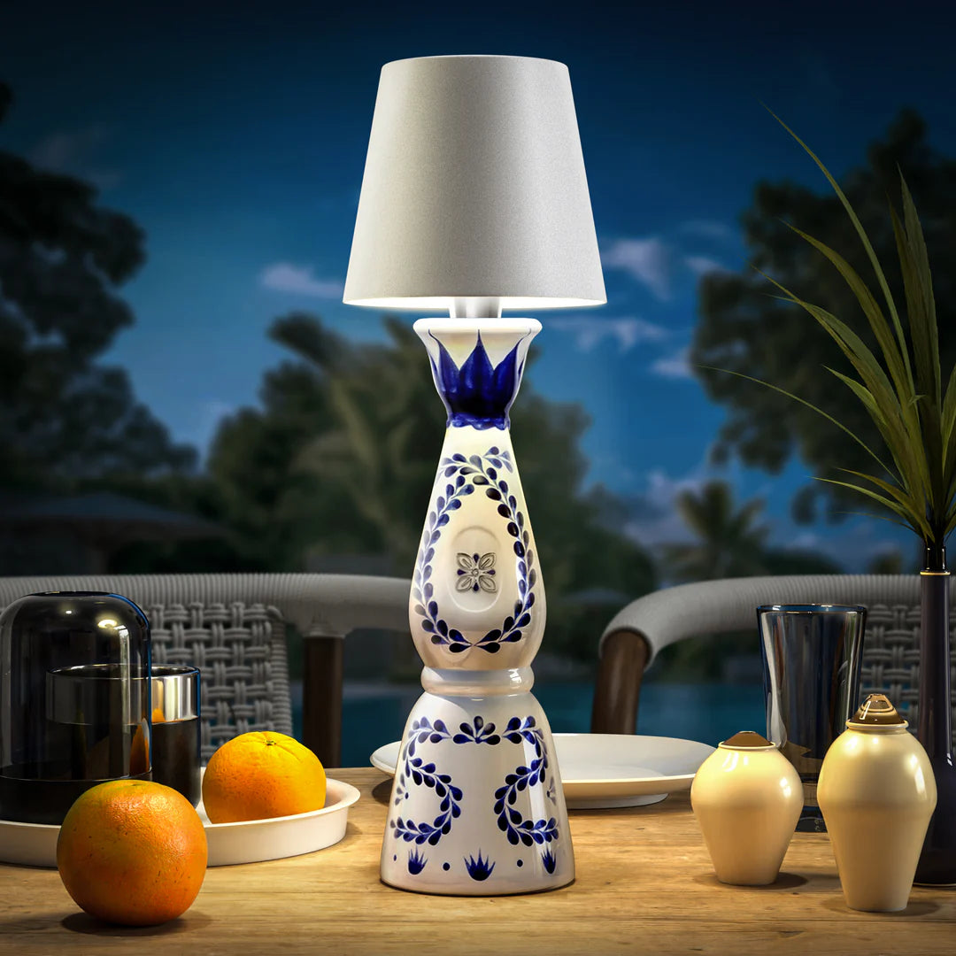 Vinoglow™ – Rechargeable LED Bottle Lamp